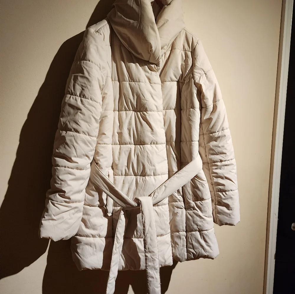 Women's Water Repellent Puffer Coat Jacket with Belt - Picture 3 of 6
